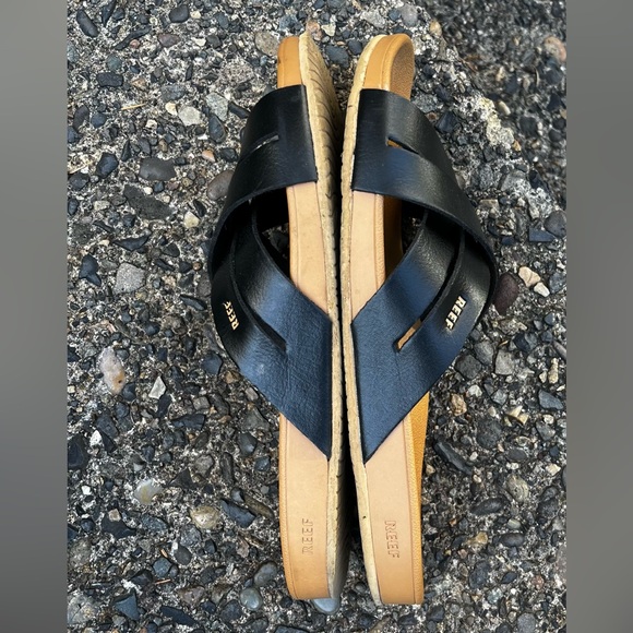 REEF Womens Cushion Spring Bloom Slip On Sandal - Picture 3 of 4